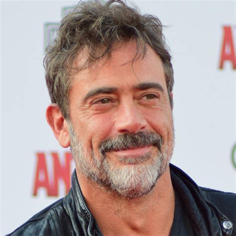 jeffrey dean morgan height feet|Jeffrey Dean Morgan Biography, Age, Height, Weight, Family,。